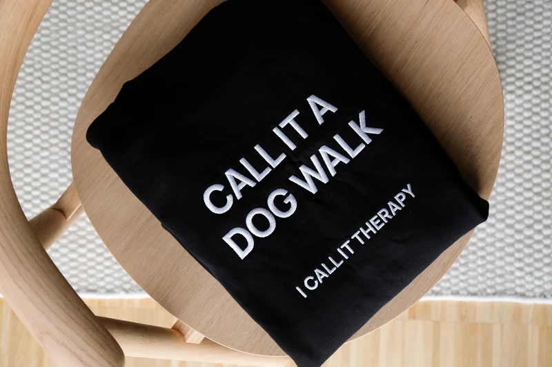 PULLOVER BLACK - CALL IT A DOG WALK I CALL IT THERAPY