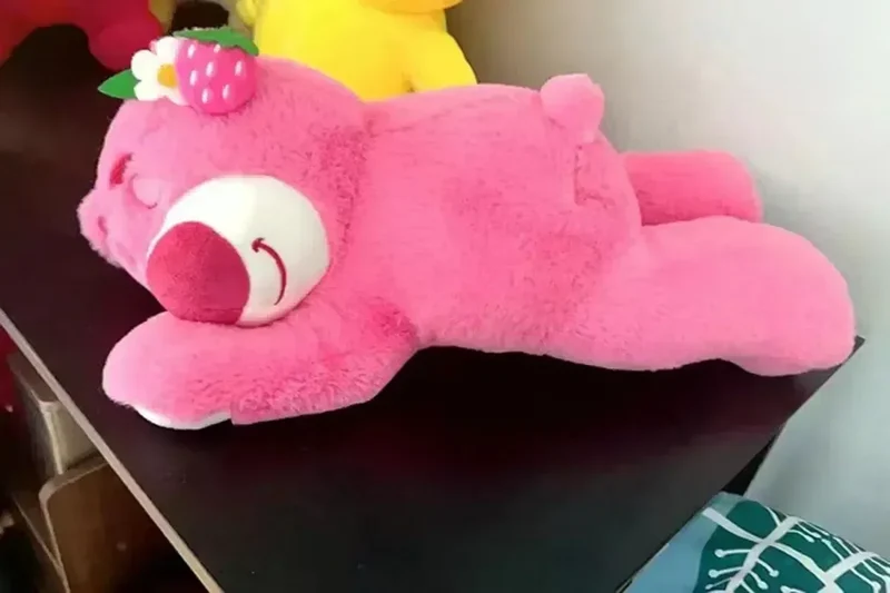 Plüschtier Lotso – Kuscheltier - Stofftier weich