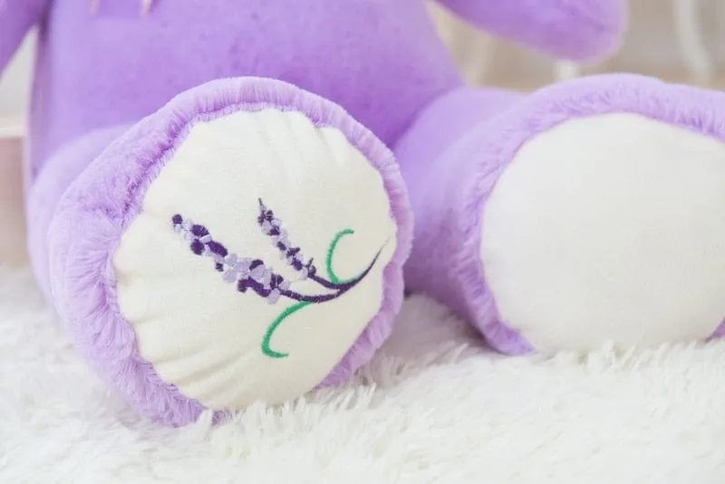 Plüschtier Lila Bär – Kuscheltier - Stofftier weich