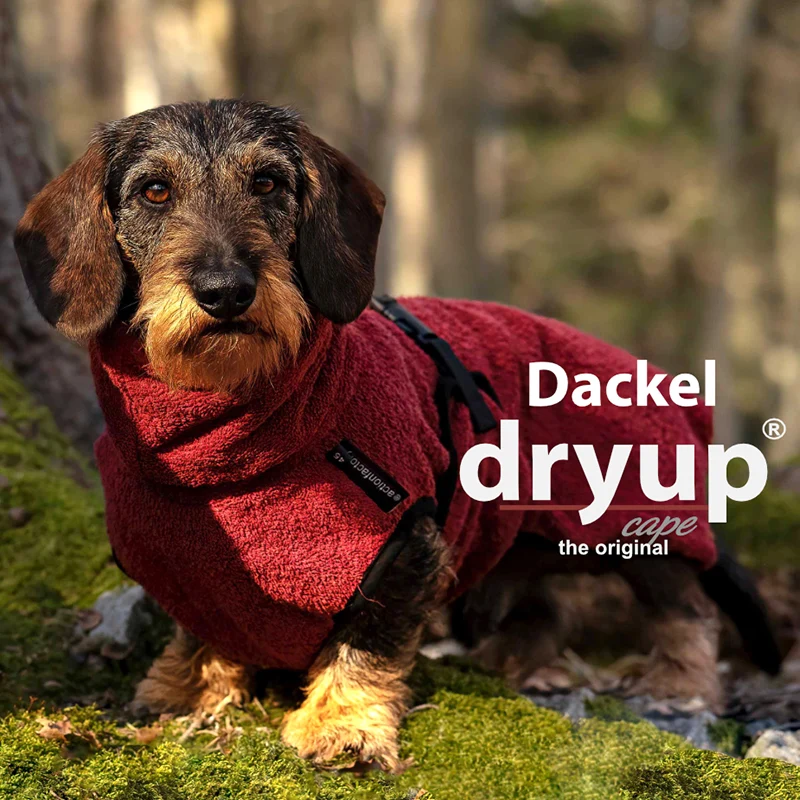 DRYUP cape Dackel & Co | Hundebademantel - mit angepasstem Schnitt für Dackel
