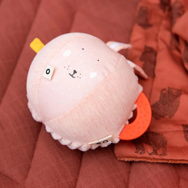 Stoffspielzeug STOFFBALL für Baby von Trixie