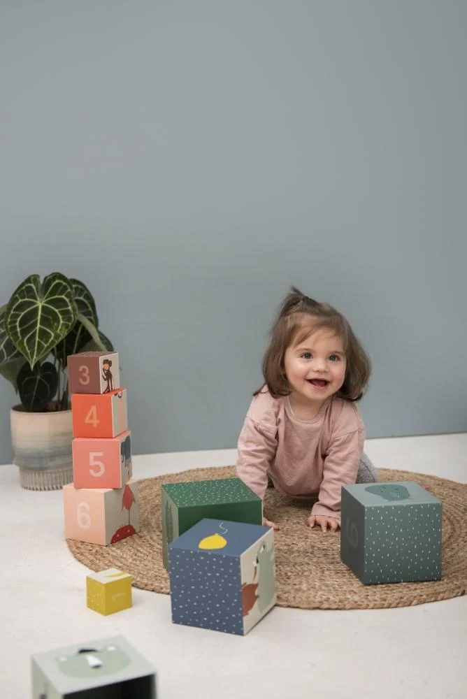 Spielzeug STAPELTURM aus Pappe für Kinder von Trixie