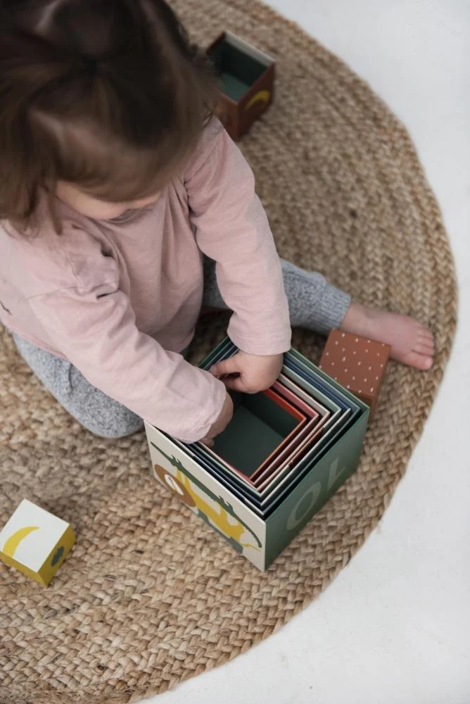 Spielzeug STAPELTURM aus Pappe für Kinder von Trixie