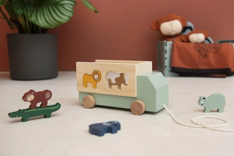 Holzspielzeug TIERTRUCK für Kinder von Trixie