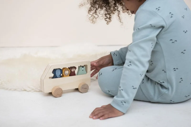 Holzspielzeug TIERBUS für Kinder von Trixie
