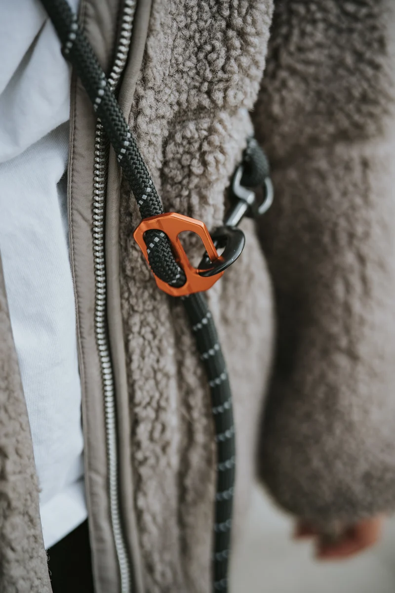 Rock adjustable Leash