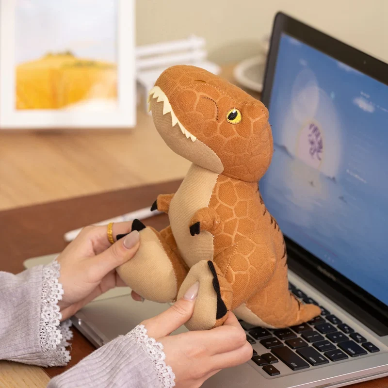Niedlicher Pterosaur oder Tyrannosaurus Rex Plüschtier