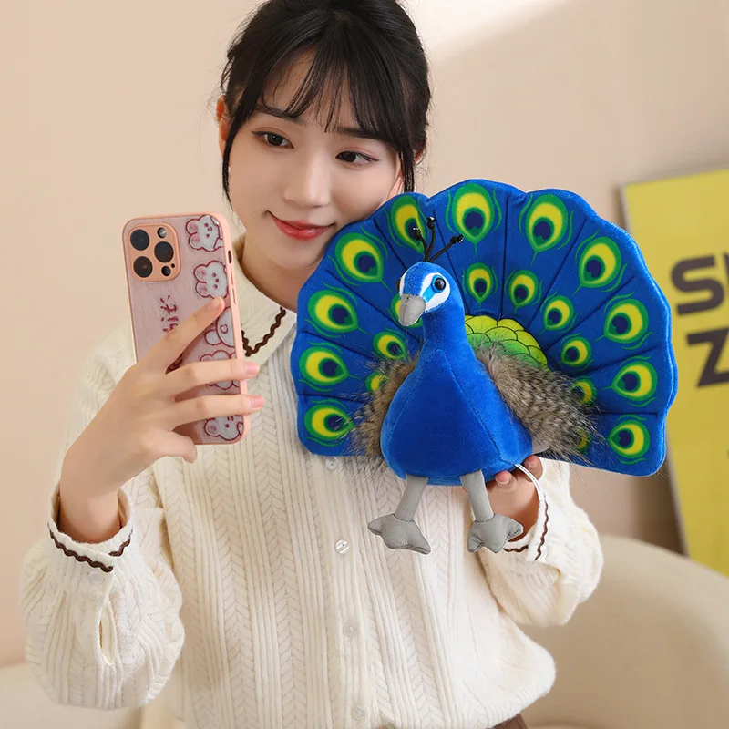 Farbenfrohe Pfau Kuscheltiere (ca. 20cm)