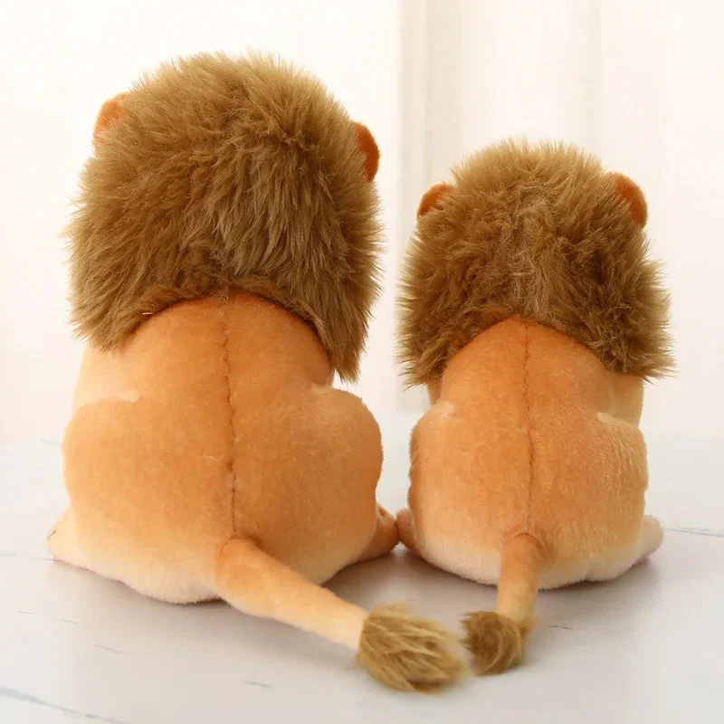Plüschtier Realistischer Löwe – Kuscheltier - Stofftier