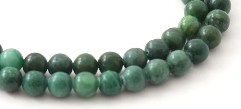 Afrikanische Jade runde tiefgrüne Perlenstränge