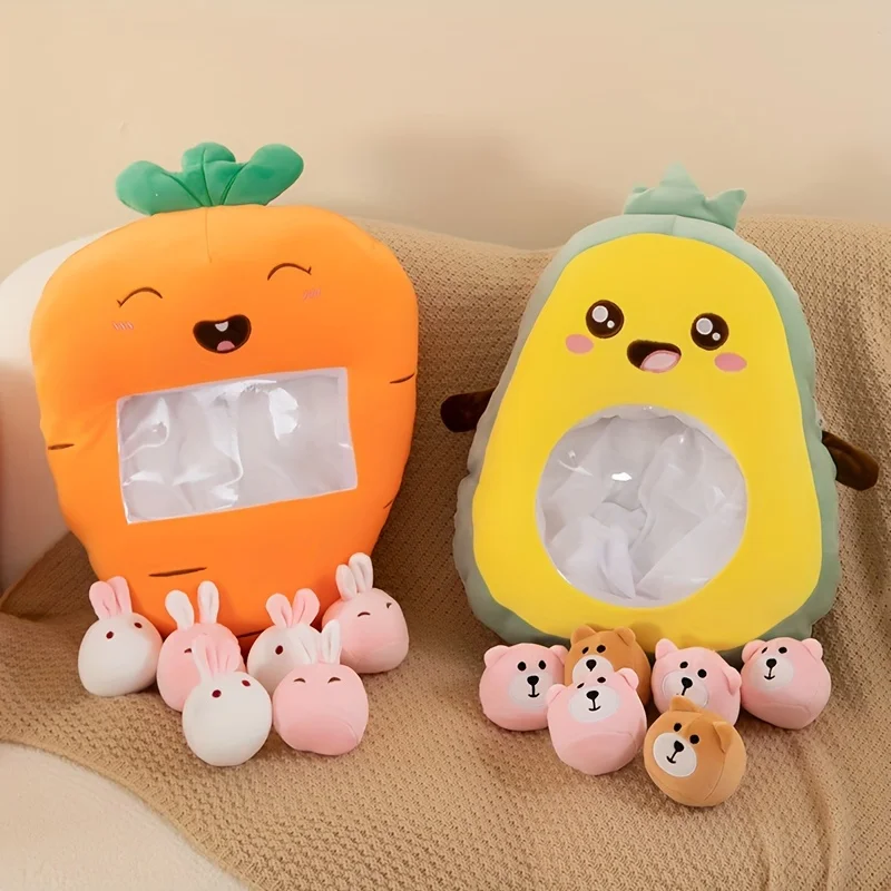 Kawaii Plüschies gefüllt mit Mini Plüschies (Karotte, Erdbeere, Panda etc.)