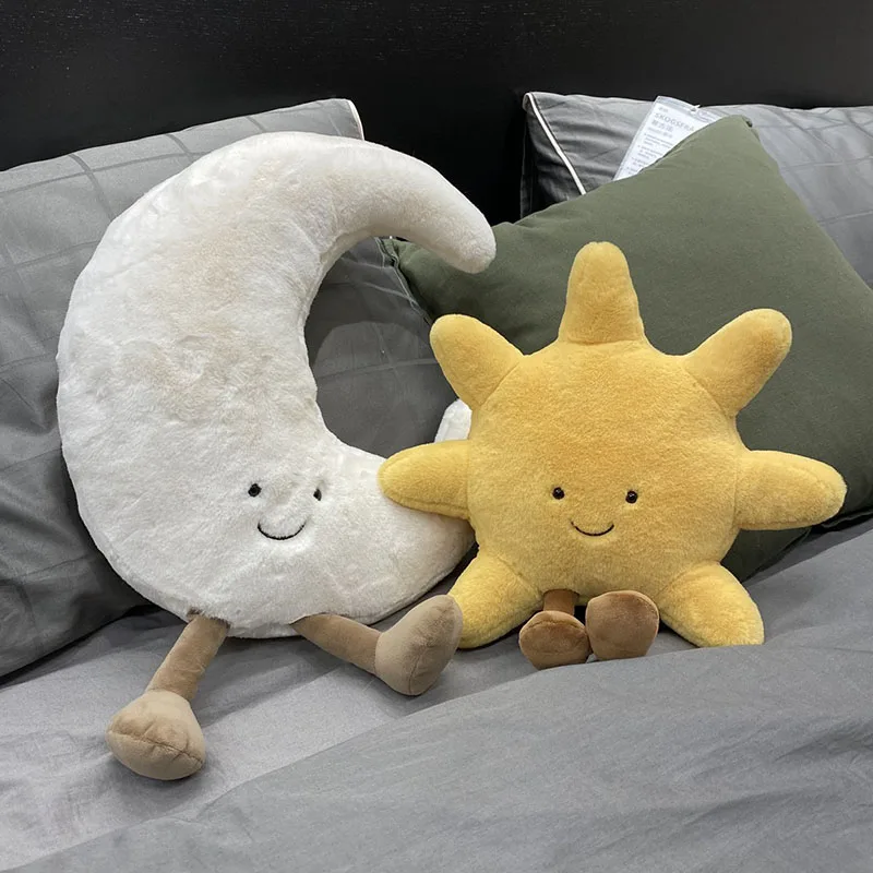 Niedlicher Mond oder Sonne Kuscheltier (ca. 30cm)
