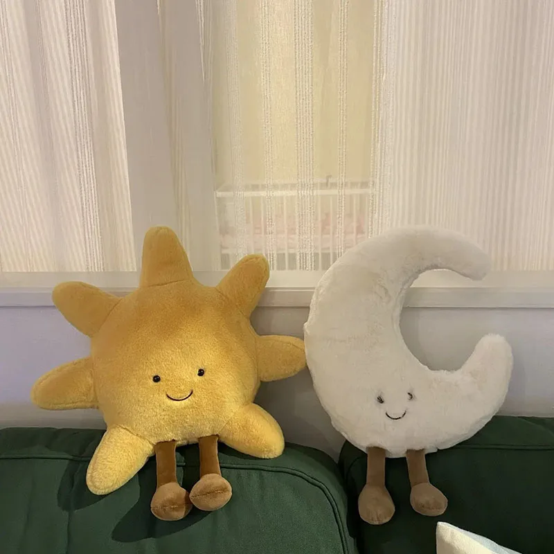 Niedlicher Mond oder Sonne Kuscheltier (ca. 30cm)