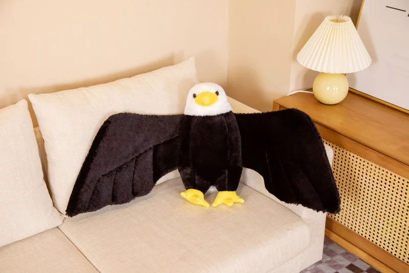 Adler Stofftier (ca. 40cm)