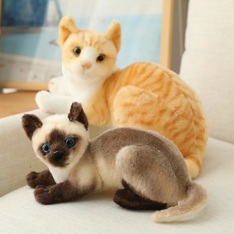 Tolle echt aussehende Katzen Kuscheltiere in vielen Motiven