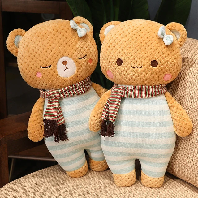 Teddy-Kuscheltier Schal und Pullover (ca. 55cm)