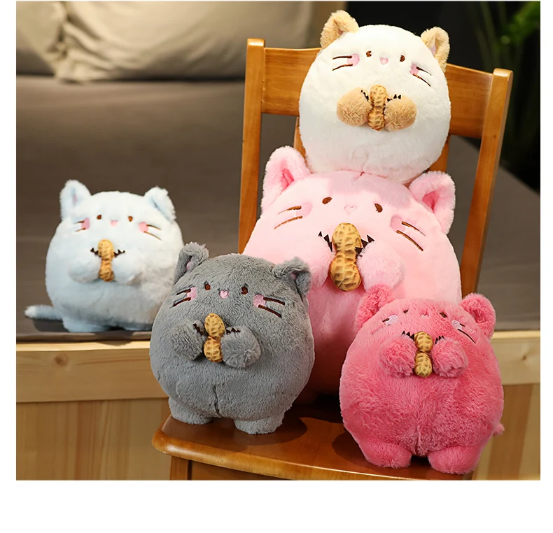Plüschfigur niedliche Maus mit Erdnuss, 30 - 45 cm