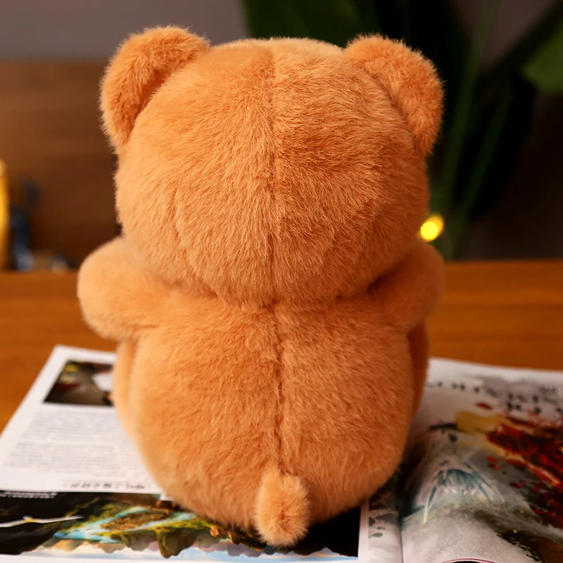 Kuscheliger Teddy Bär aus Plüsch
