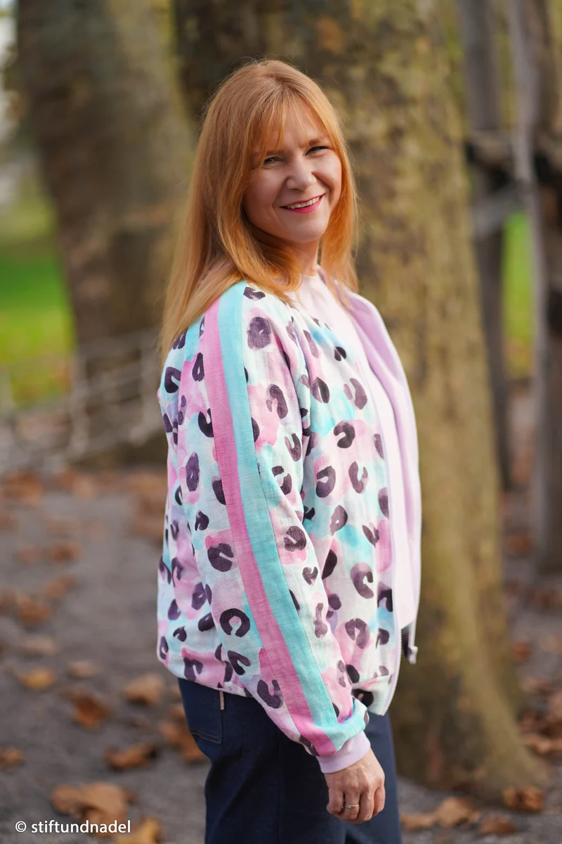 Double Slub Musselin Leo Print by Hip Som Hap