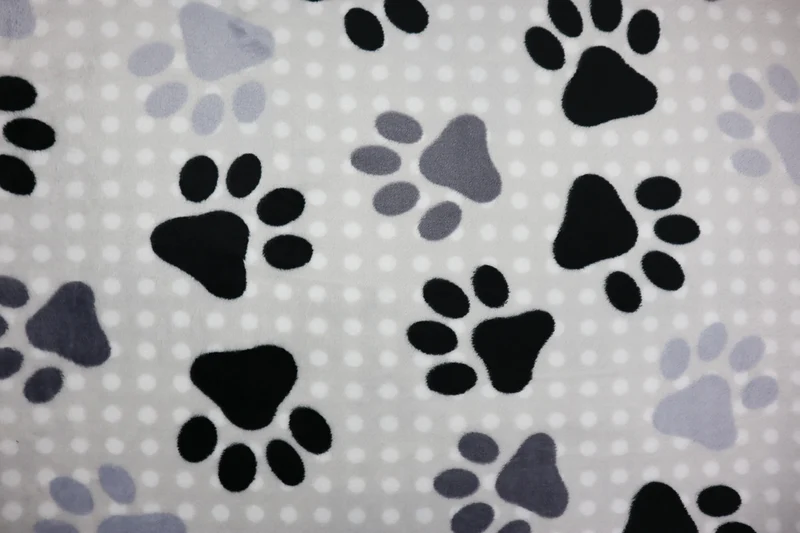Wellnessfleece Paws & Dots