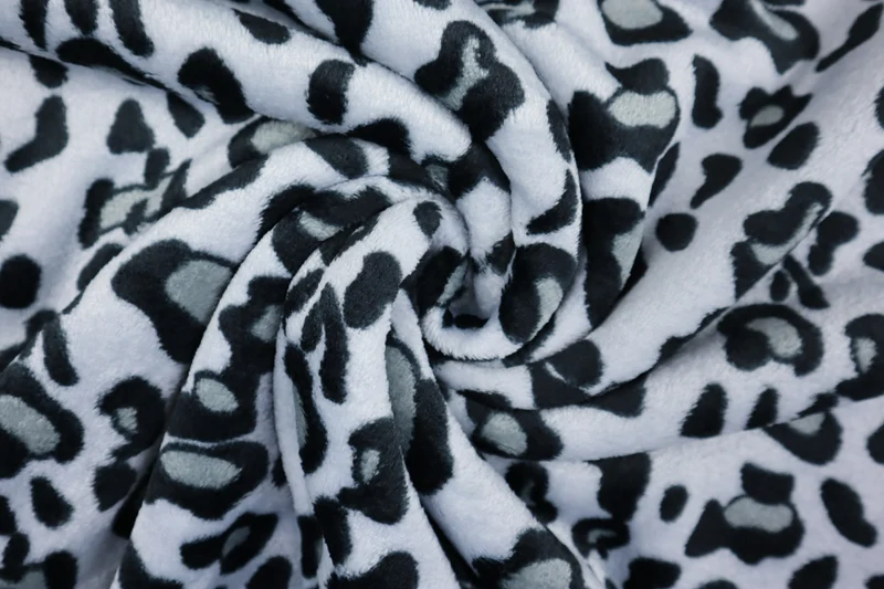 Wellnessfleece Leo Look - grau