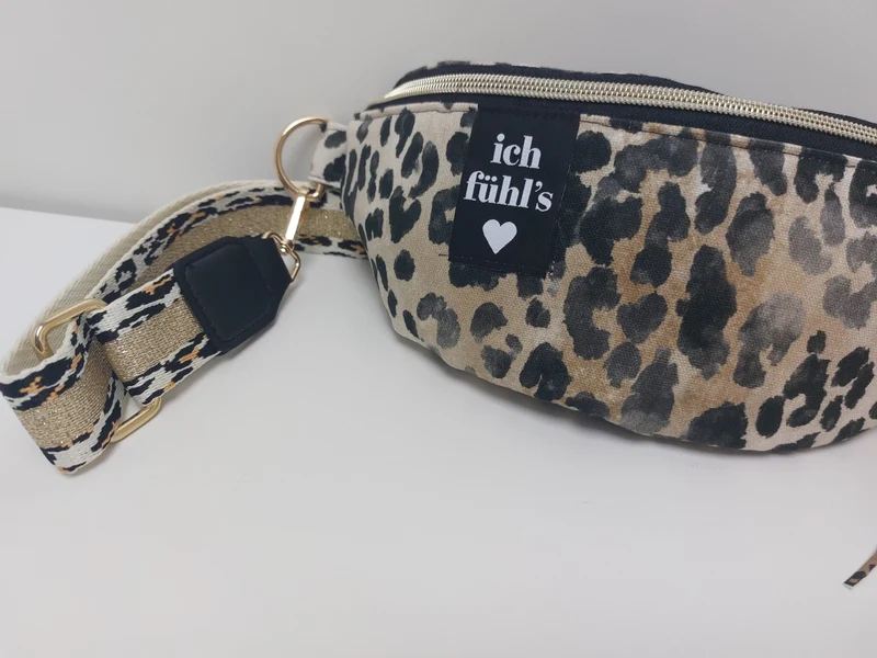Canvas Digital Leopard