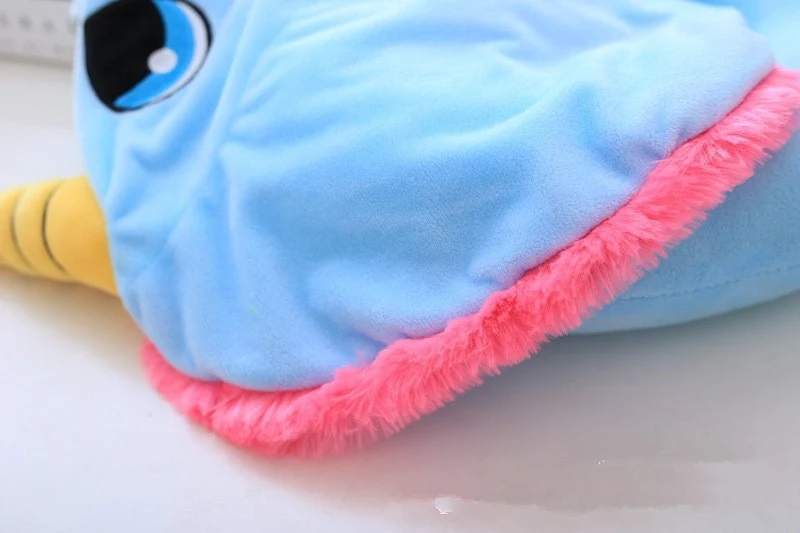 Flauschige Einhorn Mütze
