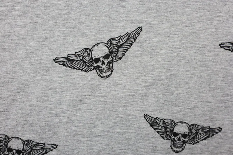 Alpenfleece Flying Skulls