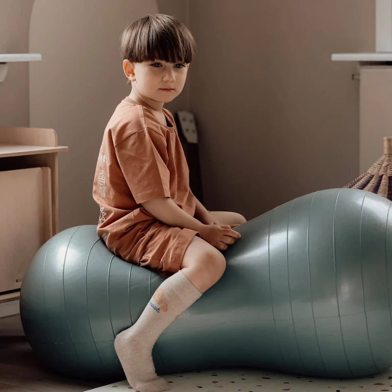 Erdnuss-Gymnastikball für Kinder - Pink