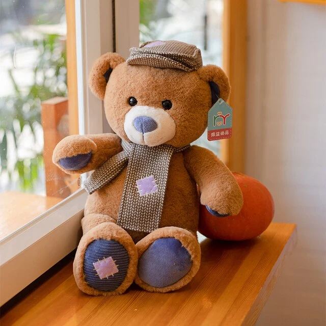 Lieblicher Brauner Teddybär mir Mütze und Schal 35/45/55cm