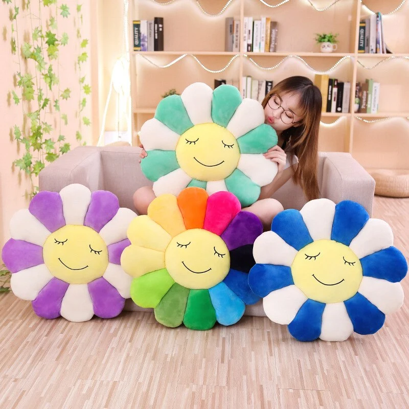 Niedliche Lächelnde Regenbogen Blumen Kissen - viele Motive und Größen