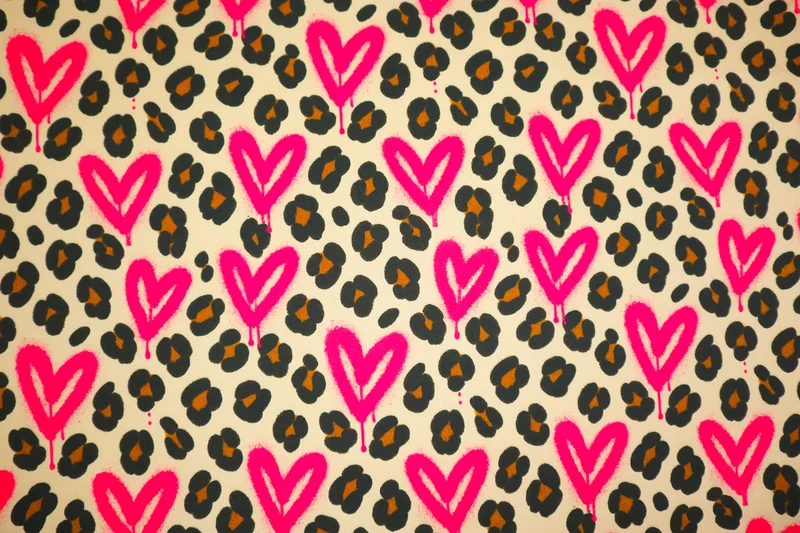 Softshell Digital Leo & Neon Hearts