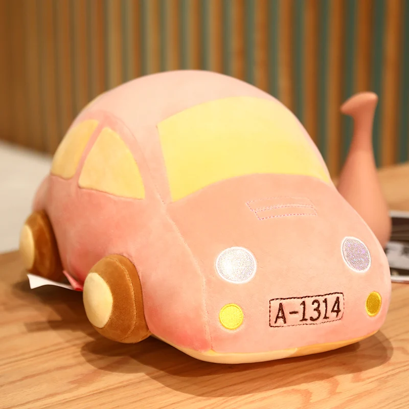 Plüschiges Spielzeug Auto in der Kuschel Version (25-60cm)