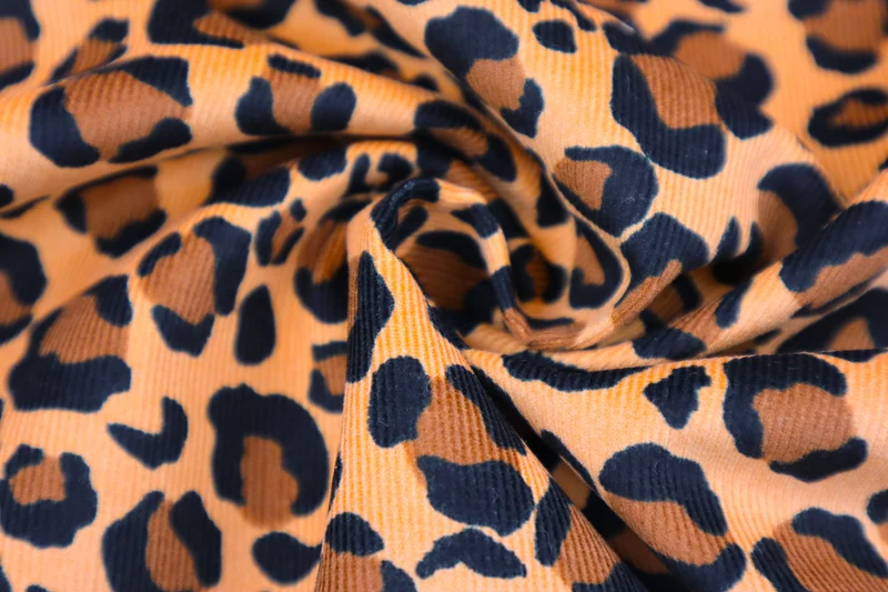 Feincord Leoprint Design 1