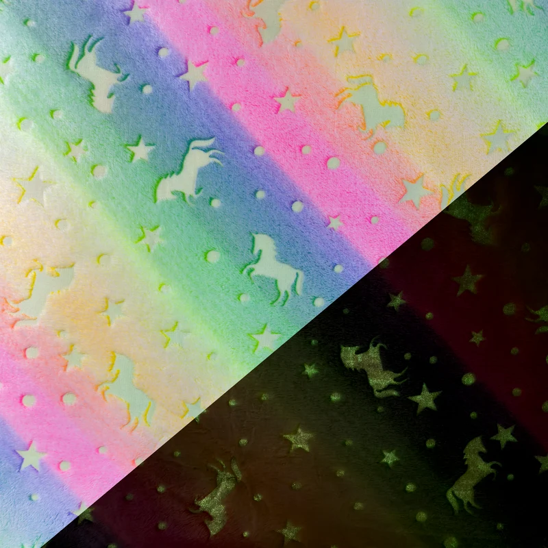 Wellness Fleece Glow in the Dark Einhörner - Design 2