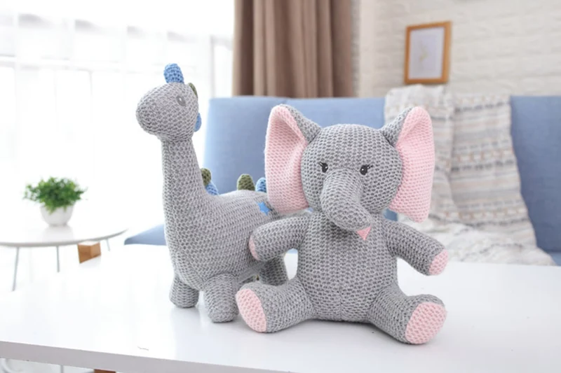 Niedliche Kuscheltiere im Strick Look - verschiedene Motive