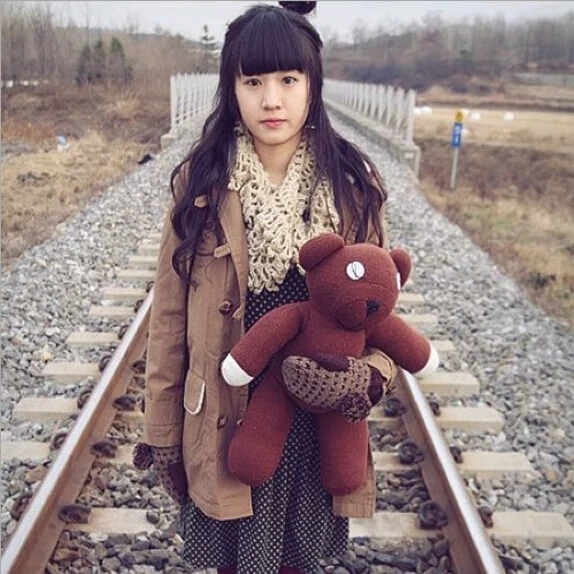 Plüschiger Teddy Bär (23cm / 35cm)