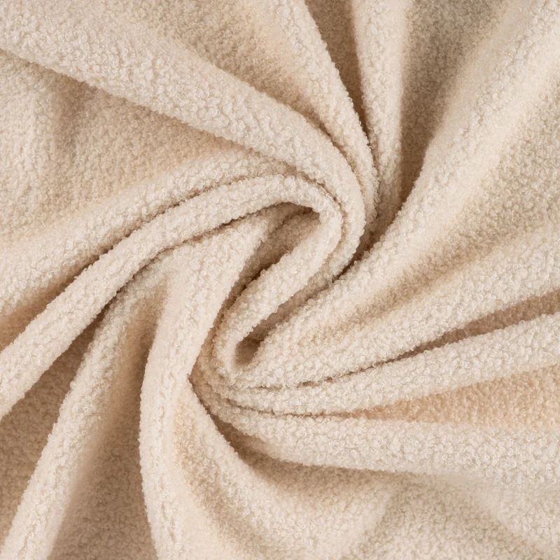 Teddy Fleece Boucle by Qjutie