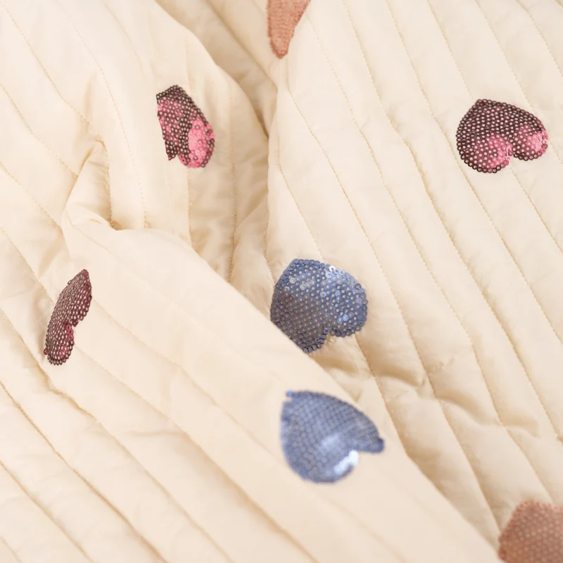 Steppstoff Pailletten Herzen by Qjutie