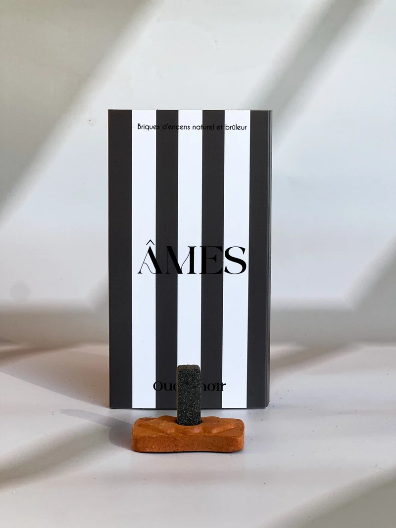 Natürliche Räucherziegel & Brenner