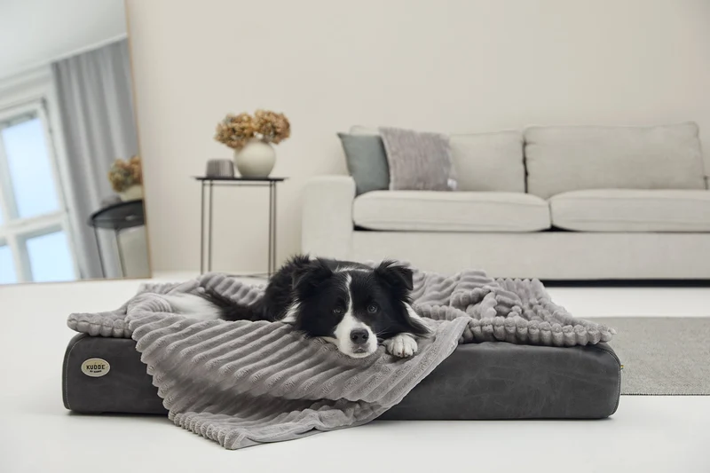 Kuscheldecke VÄRME Breitcord