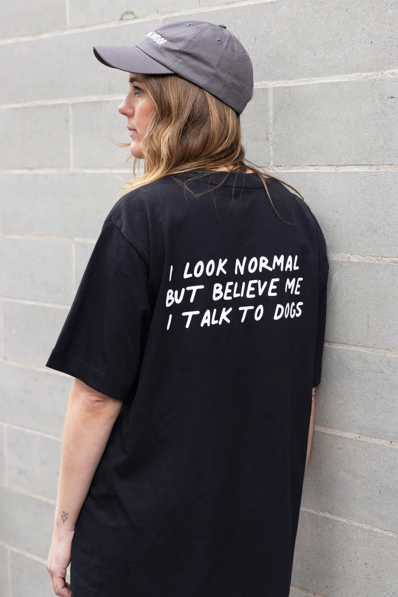 T-Shirt "I look normal" Schwarz