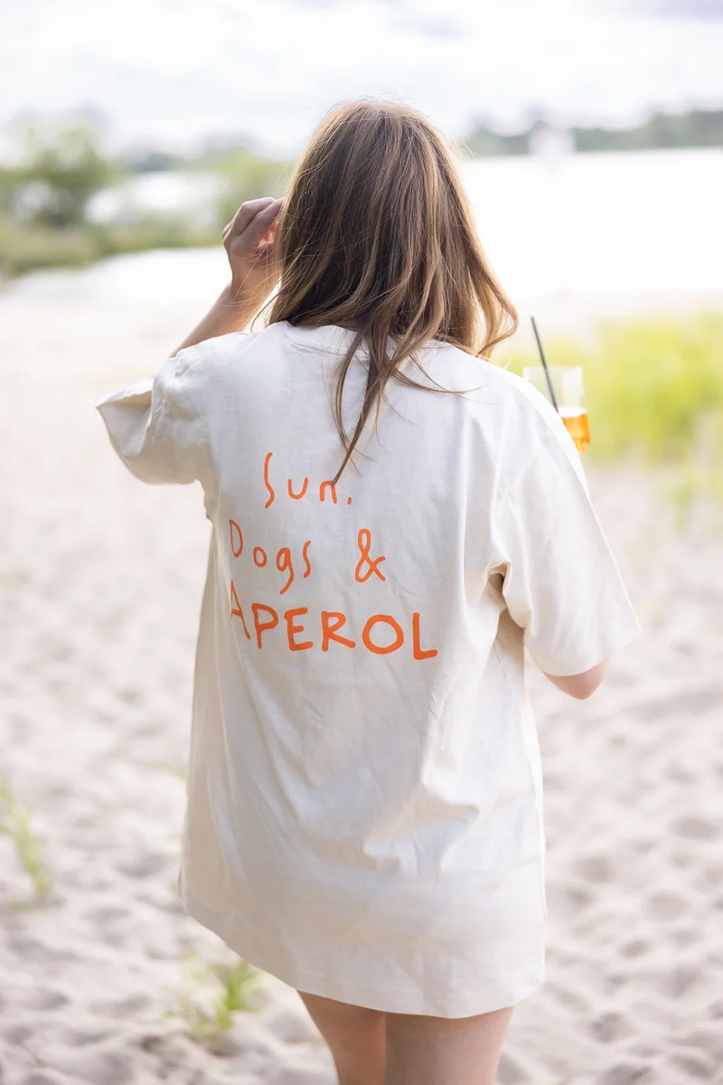 T-Shirt "Sun, Dogs & APEROL" Natural