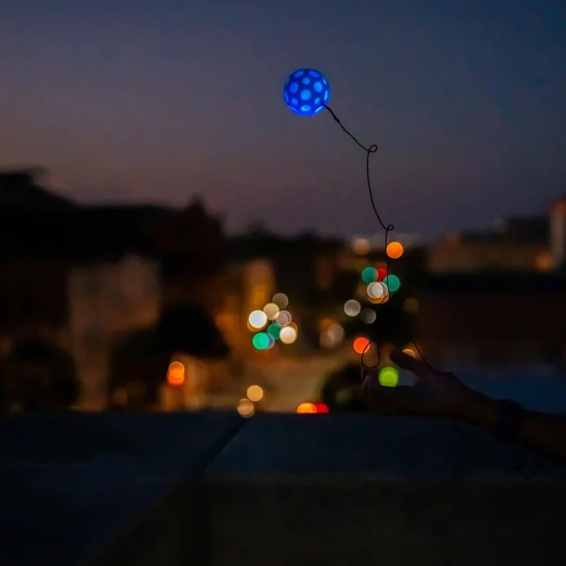 Moonshine Bounceback – Leuchtender Sprungball mit LED-Effekt