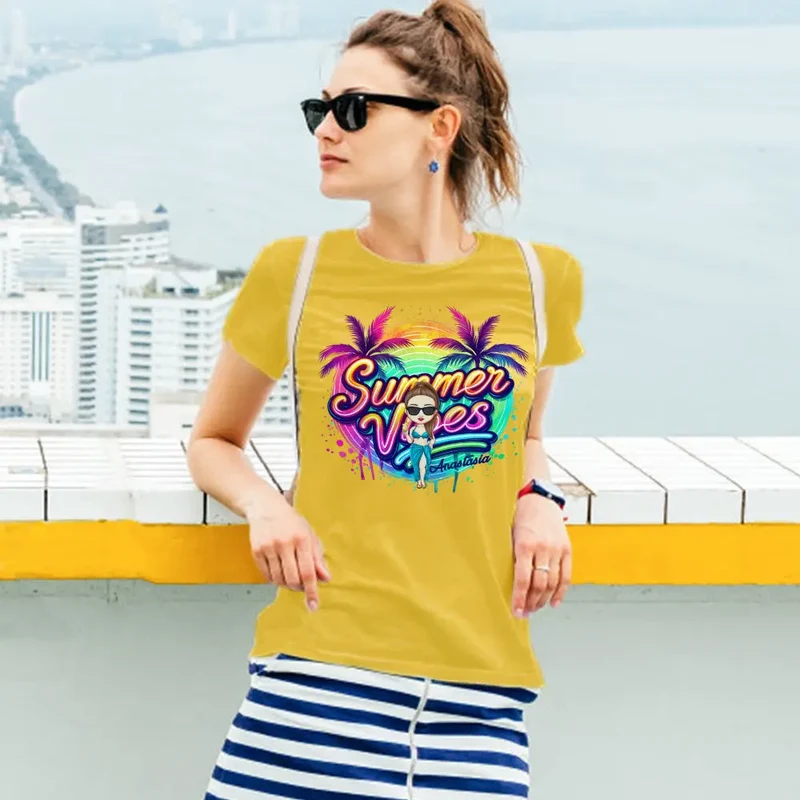 Personalisiert Cartoon Sommer Vibes T-Shirt mit Namen
