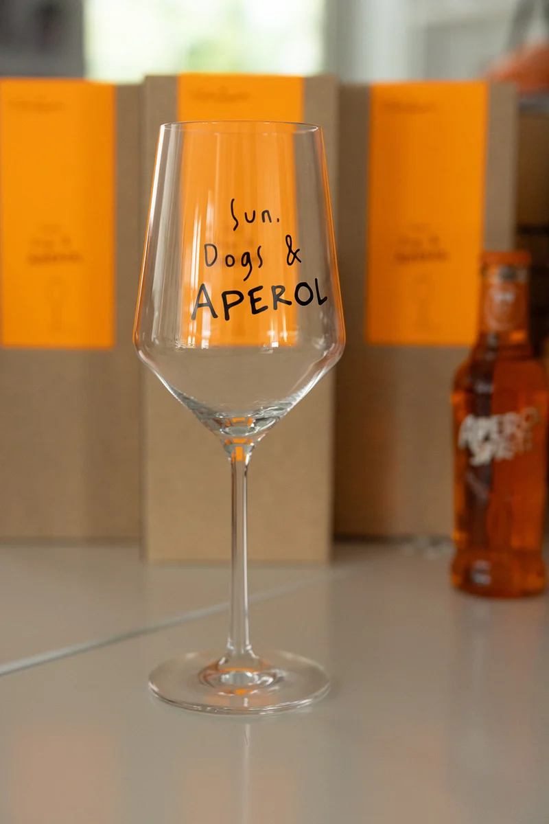 "Sun, Dogs & APEROL" Glas