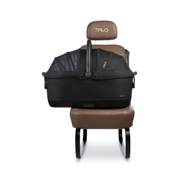 Isofix Autositz & Transportbox Maeve™ iso7x-R von Tavo für Hunde bis 18 kg | GREENGUARD-Gold-Zertifizierung | Farbe: Onyx