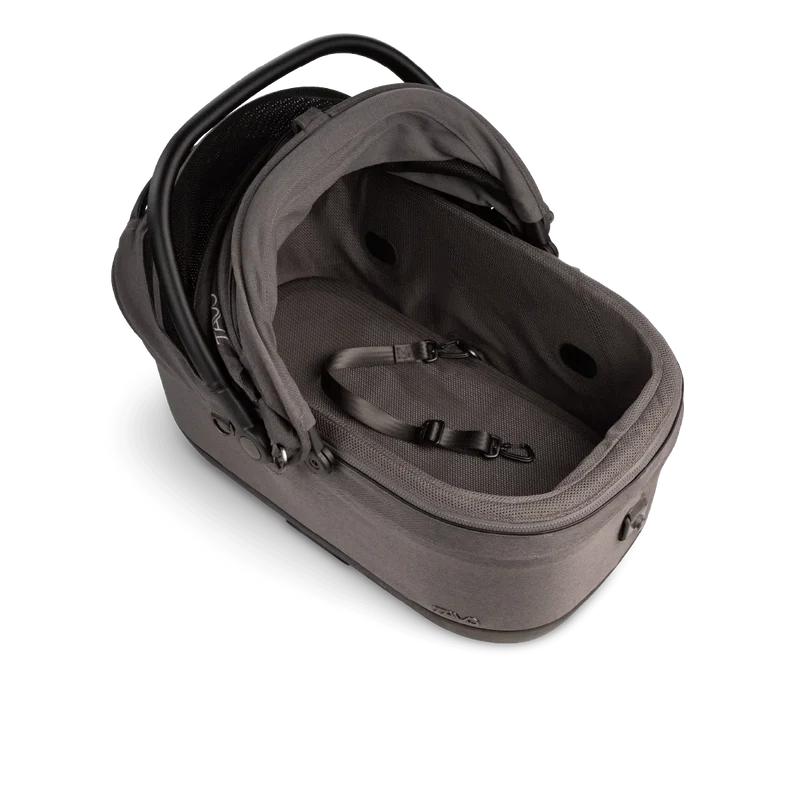 Isofix Autositz & Transportbox Maeve™ iso6x Wind Tavo | Integriertes Belüftungssystem | für Hunde bis 18 kg | GREENGUARD-Gold-Zertifizierung | Ashen