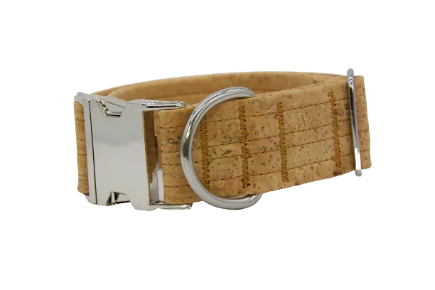 Hundehalsband mit Klickverschluss | Korkleder | Umweltfreundlich | Robust & Vegan | Natur/Silber