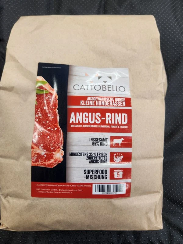 Cattobello Superfoods Hund Angus-Rind mit Karotte, grünen Bohnen, Blumenkohl, Tomate und Zucchini Adult Small Breed
